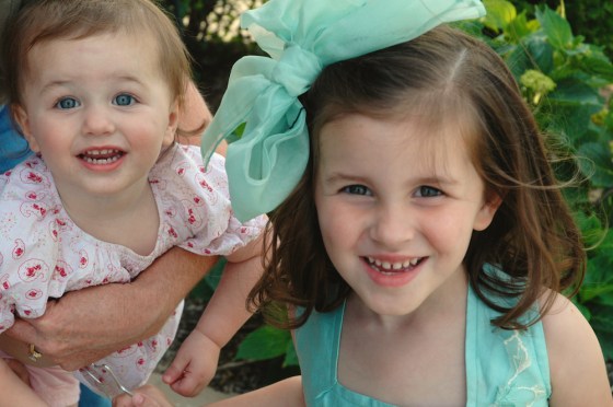 Emma and her big sister Maddie